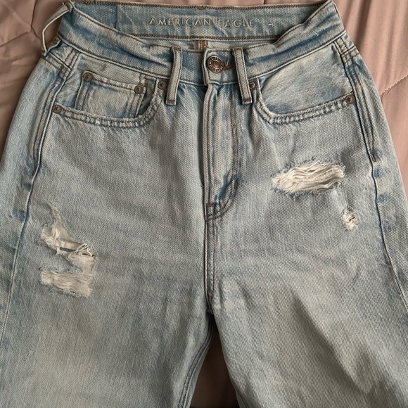 American Eagle highest rise 90's boyfriend jeans - Picture 2 of 11